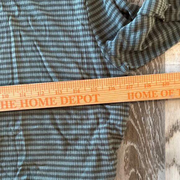 Offline by Aerie Striped Long Sleeve Crop Pullover Top Large Ruched Ribbed - Picture 6 of 8